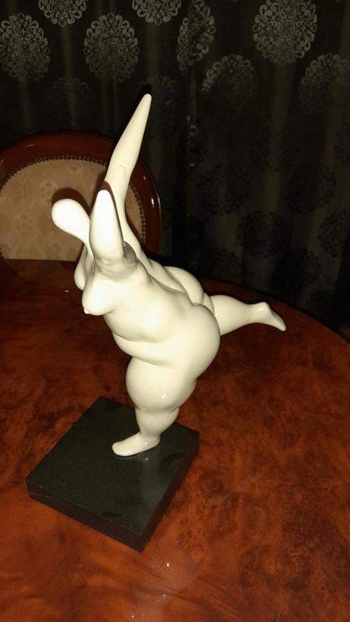 Prachtige moderne kunstsculptuur in Botero-stijl, Antiek en Kunst, Kunst | Designobjecten, Ophalen of Verzenden