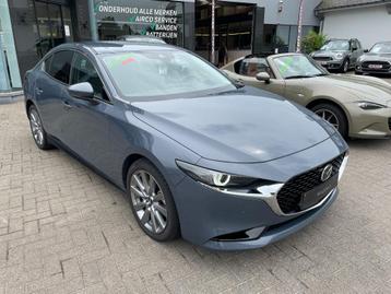 mazda 3 sedan automaat beschikbaar voor biedingen