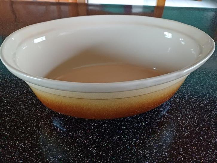 2 aardewerken gratineerschalen voor de oven, Huis en Inrichting, Keuken | Servies, Zo goed als nieuw, Kom(men), Overige stijlen