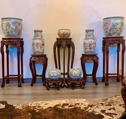 WONDERFUL CANTONESE COLLECTION WITH ITEMS SO DEEPLY AGED, Antiek en Kunst, Antiek | Porselein, Ophalen