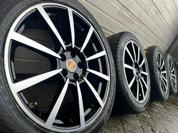 20 inch Porsche Macan 95B Turbo S T GTS velgen winterbanden beschikbaar voor biedingen