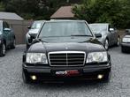 Mercedes-Benz E 500 V8  FULL | Airco | Heated seats | Sun, Automaat, Achterwielaandrijving, 4973 cc, Zwart