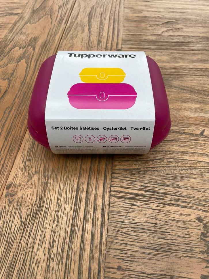 Set brooddozen Tupperware, Huis en Inrichting, Keuken | Tupperware, Nieuw, Bus of Trommel, Geel, Rood, Ophalen of Verzenden