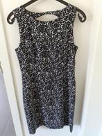 H. & M. Witte jurk met zwarte print Maat: 44 Prijs: € 3, Kleding | Dames, Jurken, H. & M., Zwart, Maat 42/44 (L), Ophalen of Verzenden