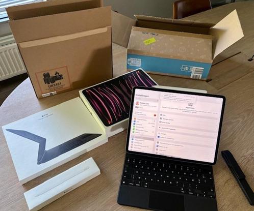 Apple iPAD PRO 12.9 6th GEN 512 GB Wifi + 5G Space Grey + Ap, Computers en Software, Apple iPads, Zo goed als nieuw, Apple iPad