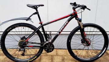 VTT Trek 29" état nickel prix375€0489813734 beschikbaar voor biedingen
