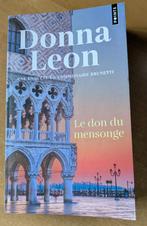 Donna Leon - Le don du mensonge, Boeken, Ophalen of Verzenden, Zo goed als nieuw, Donna Leon