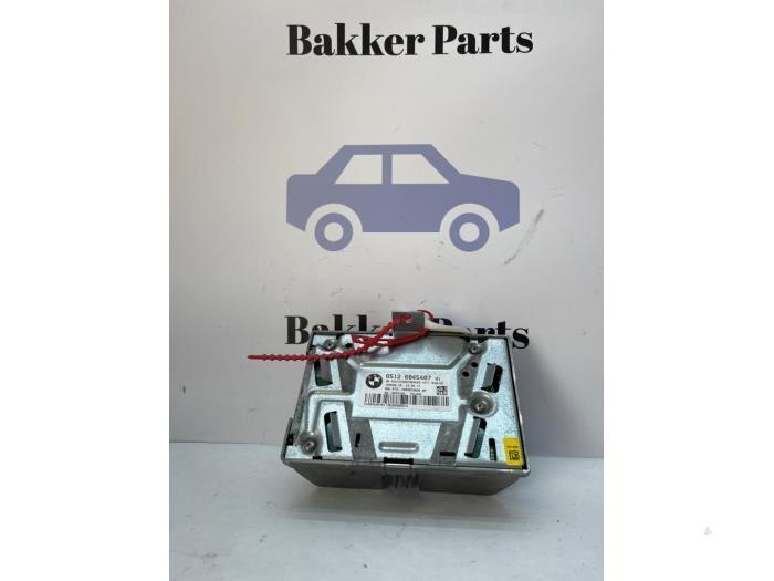 Radio versterker van een BMW 5-Serie, Auto-onderdelen, Elektronica en Kabels, BMW, Gebruikt, 3 maanden garantie