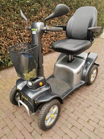 Scootmobiel Life&Mobility Mezzo 4 invalide scooter0488826971 beschikbaar voor biedingen