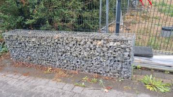 Steenkorf 2 stuks beschikbaar voor biedingen
