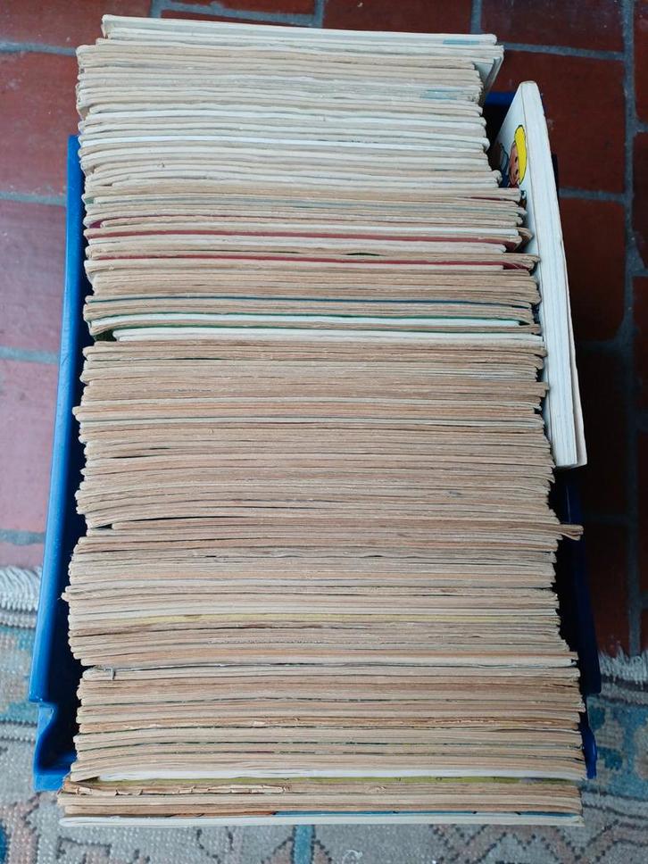 Oude Jommeke complete reeks tem. 95 + nog extra albums, Boeken, Stripverhalen, Gelezen, Meerdere stripboeken, Ophalen of Verzenden