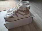 Witte sneakers met beige - maat 40, Wit, Ophalen of Verzenden, Zo goed als nieuw, Sneakers