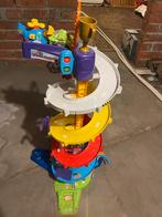 Vtech toet toet auto tornado stuntpark, Kinderen en Baby's, Speelgoed | Racebanen, Ophalen, Gebruikt