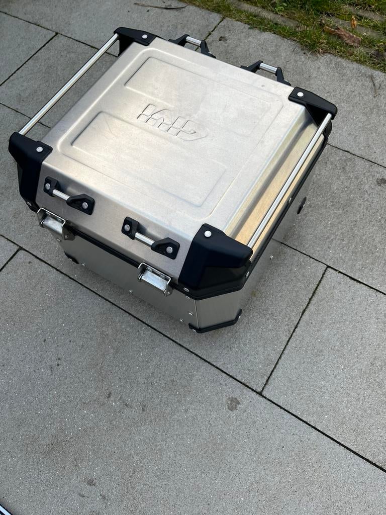 Givi trekker outback 42 + monokey montageplaat, Motoren, Accessoires | Koffers en Tassen, Zo goed als nieuw, Ophalen