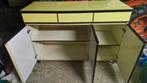 Kleine vintage meubels in gele formica met 4 poten., Antiek en Kunst, Ophalen