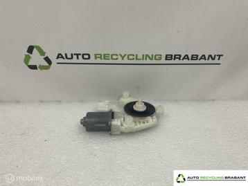 Raammotor Links Achter Volkswagen Golf 7 Variant 5Q4959811D beschikbaar voor biedingen
