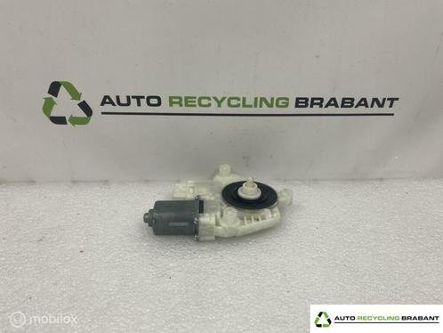 Raammotor Links Achter Volkswagen Golf 7 Variant 5Q4959811D, Auto-onderdelen, Ruiten en Toebehoren, Volkswagen, Gebruikt, Ophalen of Verzenden