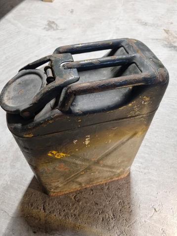 WW2 USA watercan 1944 (2) beschikbaar voor biedingen