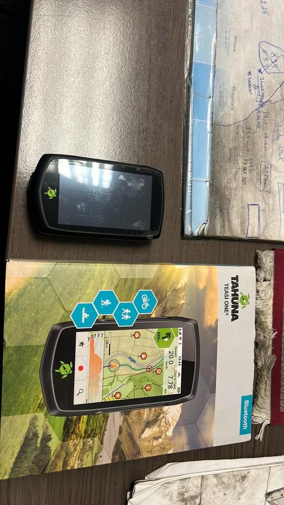 Outdoor gps tahuna teasi one, Fietsen en Brommers, Fietsaccessoires | Fietscomputers, Zo goed als nieuw, GPS, Ophalen