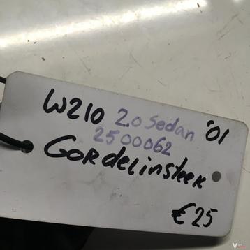 Mercedes W210 2001  sedan   2500062  Gordel insteek achter m beschikbaar voor biedingen