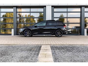 Volkswagen Golf R  Pano - ACC - LED - 19" - Camera - ...