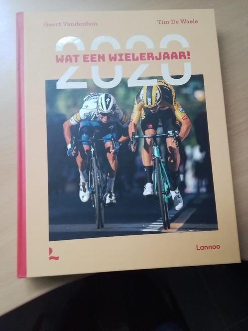 2020 Wat een wielerjaar!, Livres, Livres de sport, Neuf, Course à pied et Cyclisme, Enlèvement