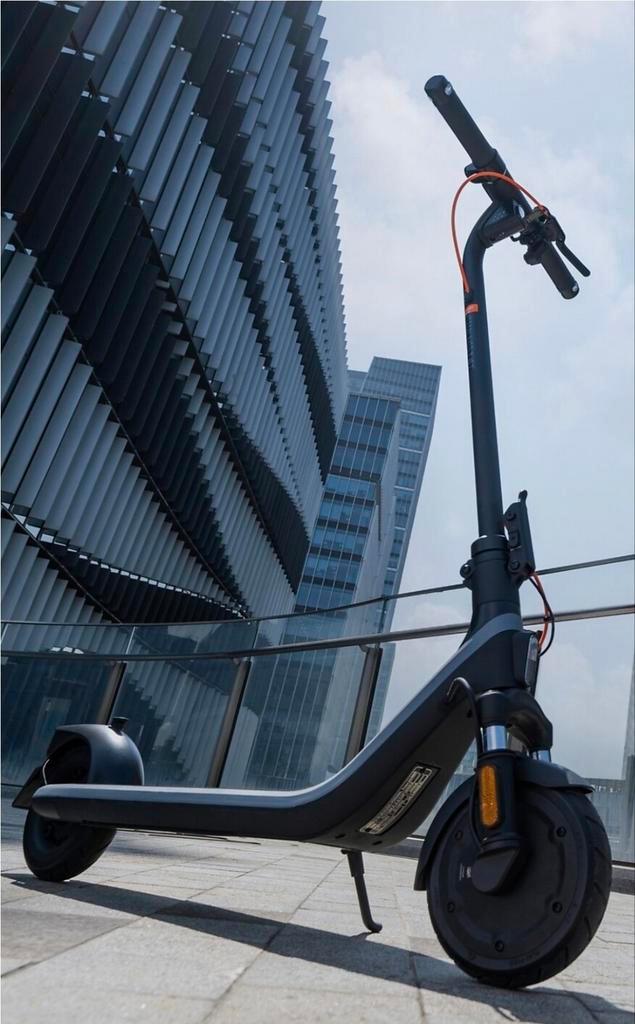 Segway Scooter, Fietsen en Brommers, Steps, Zo goed als nieuw, Elektrische step (E-scooter), Ophalen