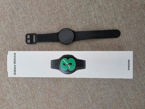 Samsung Galaxy Watch 4 zo goed als nieuw, Handtassen en Accessoires, Smartwatches, Zo goed als nieuw, Ophalen of Verzenden