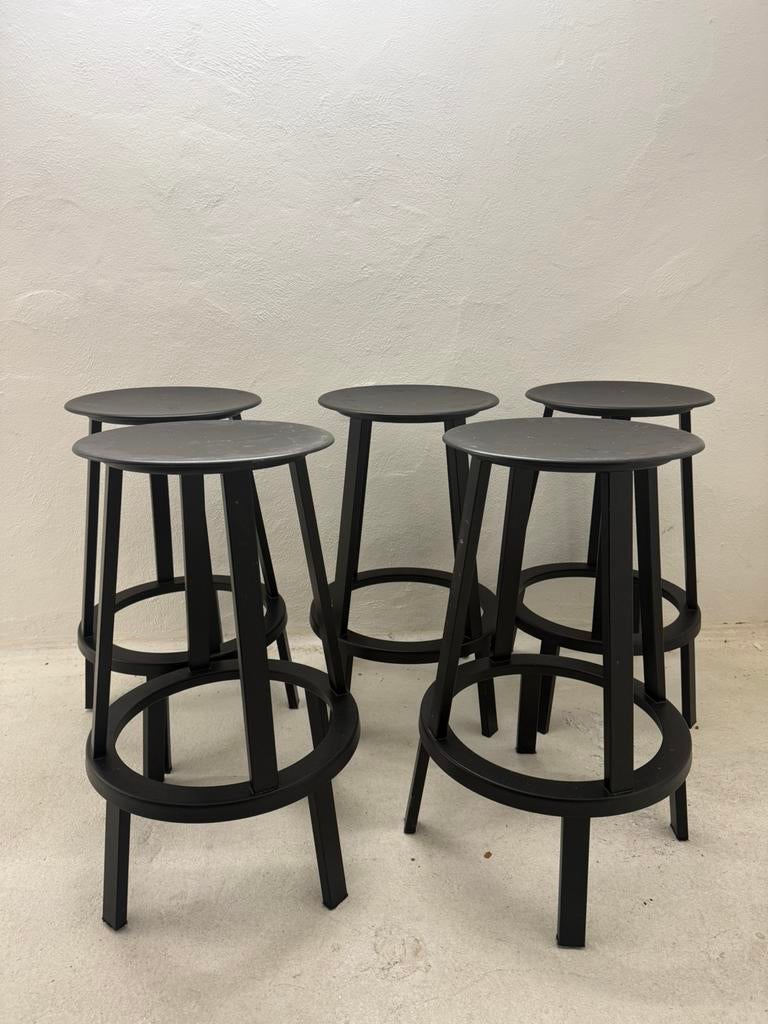 5 stuks Hay revolver barstool 65cm hoog black, Huis en Inrichting, Barkrukken, Gebruikt, 60 tot 90 cm, Metaal, 5 krukken of meer