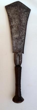 YAKOMA RDdu CONGO Ceremonieel mes Betaalmiddel, Verzenden