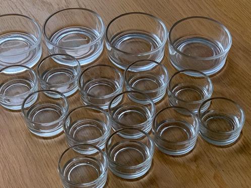 Stevige glazen sorteerpotjes of t-lichtjes 18stuks, Huis en Inrichting, Woonaccessoires | Kandelaars en Kaarsen, Zo goed als nieuw