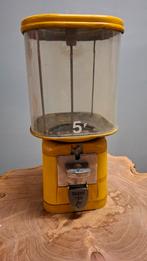 Oude kauwgomautomaat, Ophalen