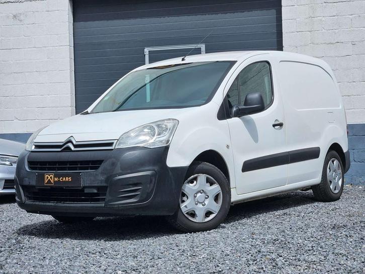 Citroën Berlingo Clim * 3 places * EURO 6 (bj 2016), Auto's, Bestelwagens en Lichte vracht, Bedrijf, Te koop, ABS, Airbags, Airconditioning