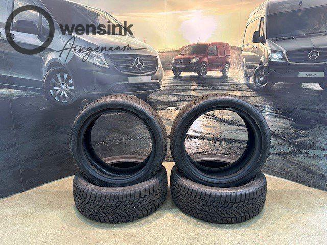 Winterbanden 215/50R19 Bridgestone LM005(#587), Auto-onderdelen, Banden en Velgen, Band(en), Winterbanden, 19 inch, 215 mm, Personenwagen
