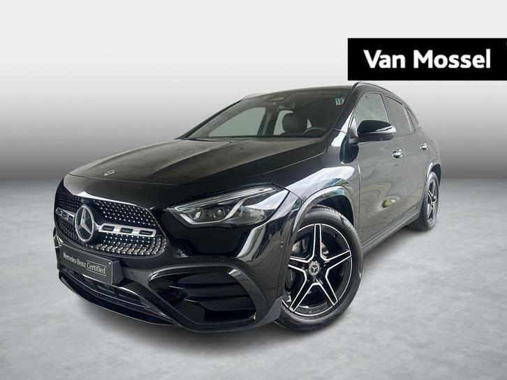 Mercedes-Benz GLA 180 AMG Line + NIGHTPACK + SURROUND VIEW +, Auto's, Mercedes-Benz, Bedrijf, Te koop, GLA, Centrale vergrendeling