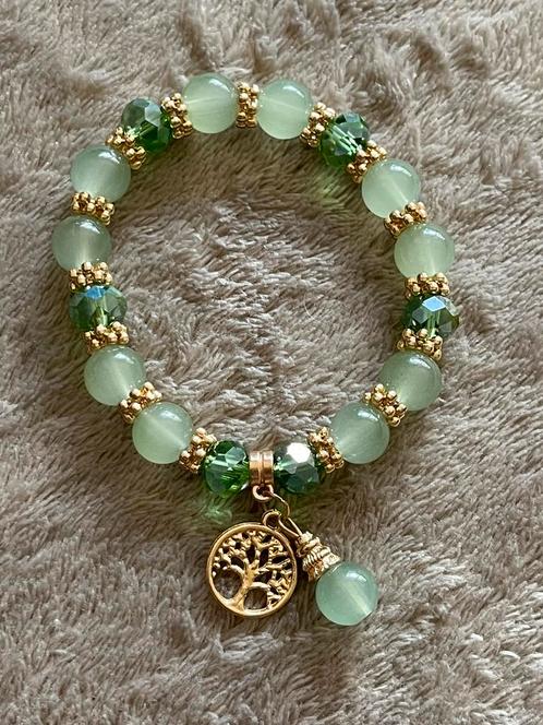 Mooie echte natuurstenen parels met levensboom of budha, Handtassen en Accessoires, Armbanden, Zo goed als nieuw, Ophalen of Verzenden