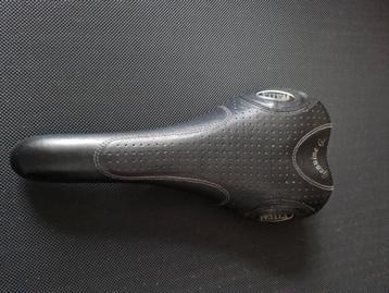 SELLE ITALIA ECHTE GEL-KOOLSTOFVEZEL  beschikbaar voor biedingen