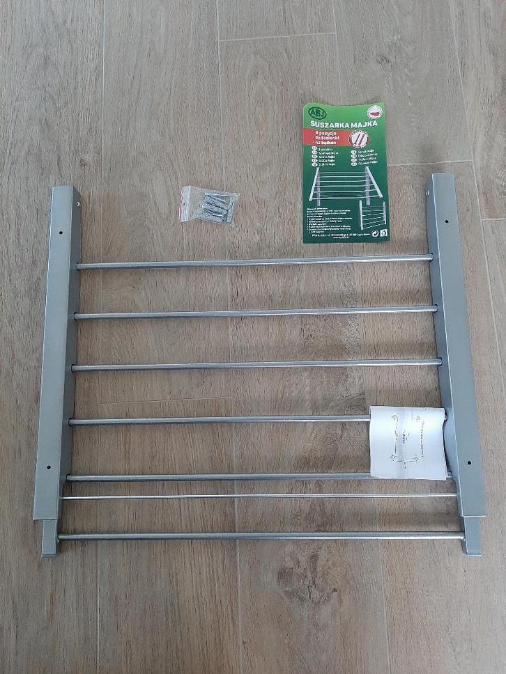 Opklapbaar droogrek aan muur gemonteerd, Huis en Inrichting, Overige Huis en Inrichting, Nieuw, Ophalen