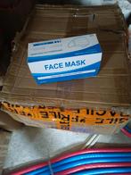 Mondmaskers, Enlèvement