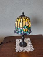 Tiffany lamp, Enlèvement
