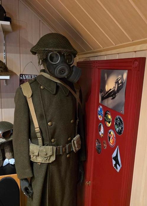 Ww2 Canadese uniform + p37 uitrusting, Verzamelen, Militaria | Tweede Wereldoorlog, Ophalen of Verzenden