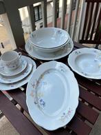 Fris 10delig servies boheems porcelein, Antiek en Kunst, Ophalen