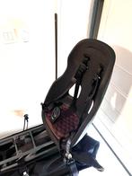 Thule Yepp Maxi 2 fietsstoel, Fietsen en Brommers, Fietsaccessoires | Fietsstoeltjes, Ophalen, Zo goed als nieuw, Achterzitje