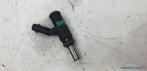 Benzine injector Mercedes A B Klasse 200 turbo 2.0 000078912, Gebruikt, Mercedes-Benz