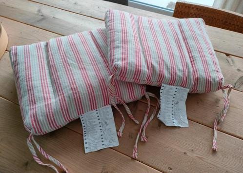 Twee stoelkussens. Dus alleen de kussens! Kan gewassen worde, Huis en Inrichting, Woonaccessoires | Kussens, Zo goed als nieuw