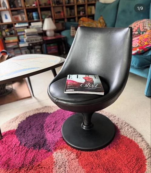 Design stoel Pierre Guariche, Antiek en Kunst, Antiek | Meubels | Stoelen en Sofa's, Ophalen