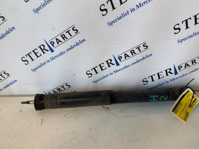 Schokdemper rechts-achter van een Mercedes SLK, Auto-onderdelen, Ophanging en Onderstel, Mercedes-Benz, Gebruikt, 3 maanden garantie