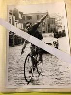Persfoto 1961 team solo rene vanderveken, Verzenden, Zo goed als nieuw