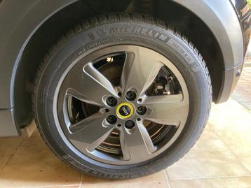 4 Pneus hiver - Michelin Alpin 6 - 195/55 R16 87H beschikbaar voor biedingen