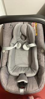 Baby chair 0-12kg (isofix also available to buy ), Comme neuf, Enlèvement ou Envoi